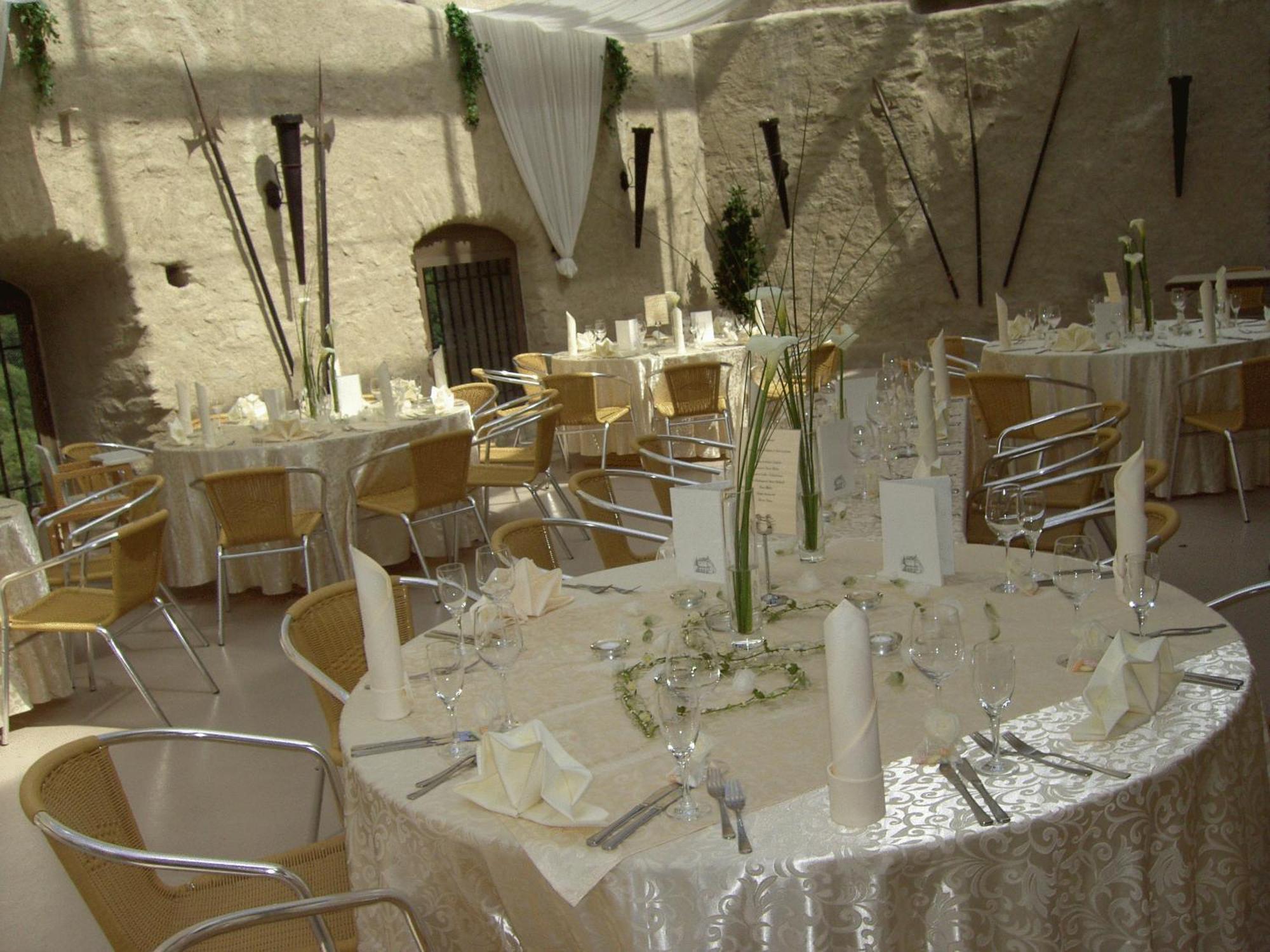 Hotel-Restaurant Zur Krone Löhnberg Ресторант снимка