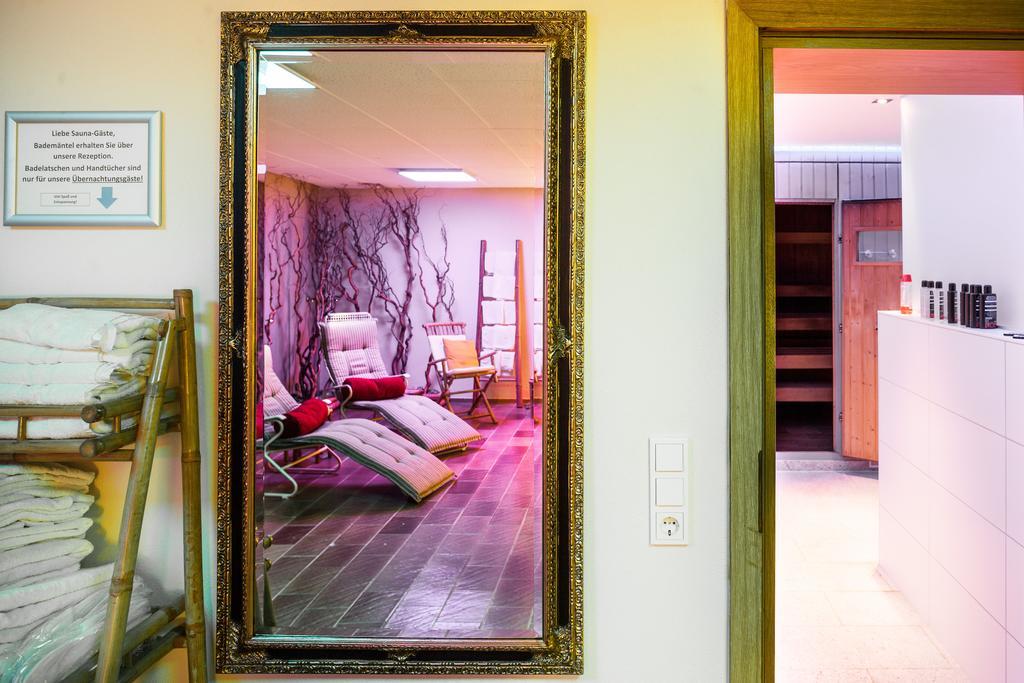 Hotel-Restaurant Zur Krone Löhnberg Екстериор снимка