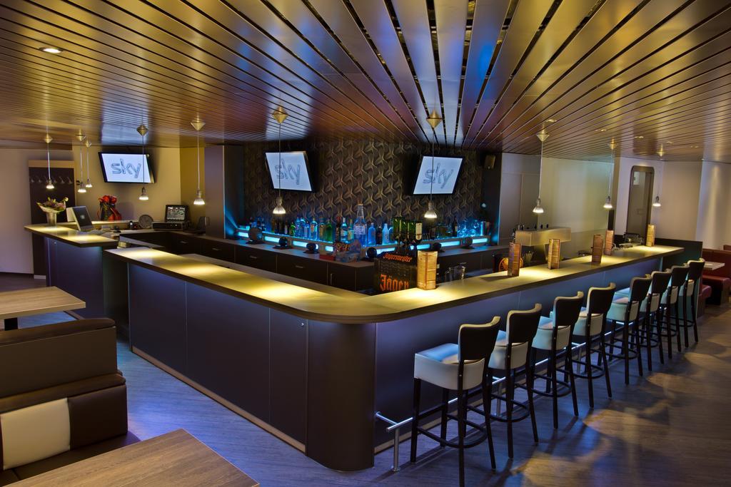 Hotel-Restaurant Zur Krone Löhnberg Екстериор снимка