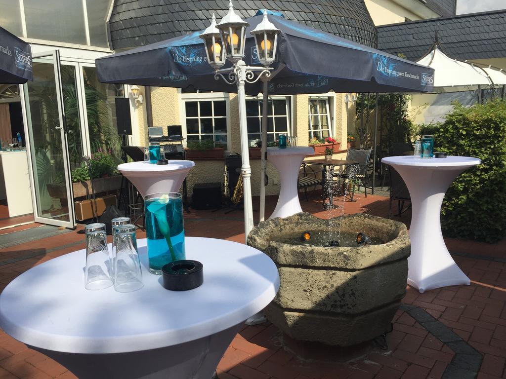 Hotel-Restaurant Zur Krone Löhnberg Екстериор снимка