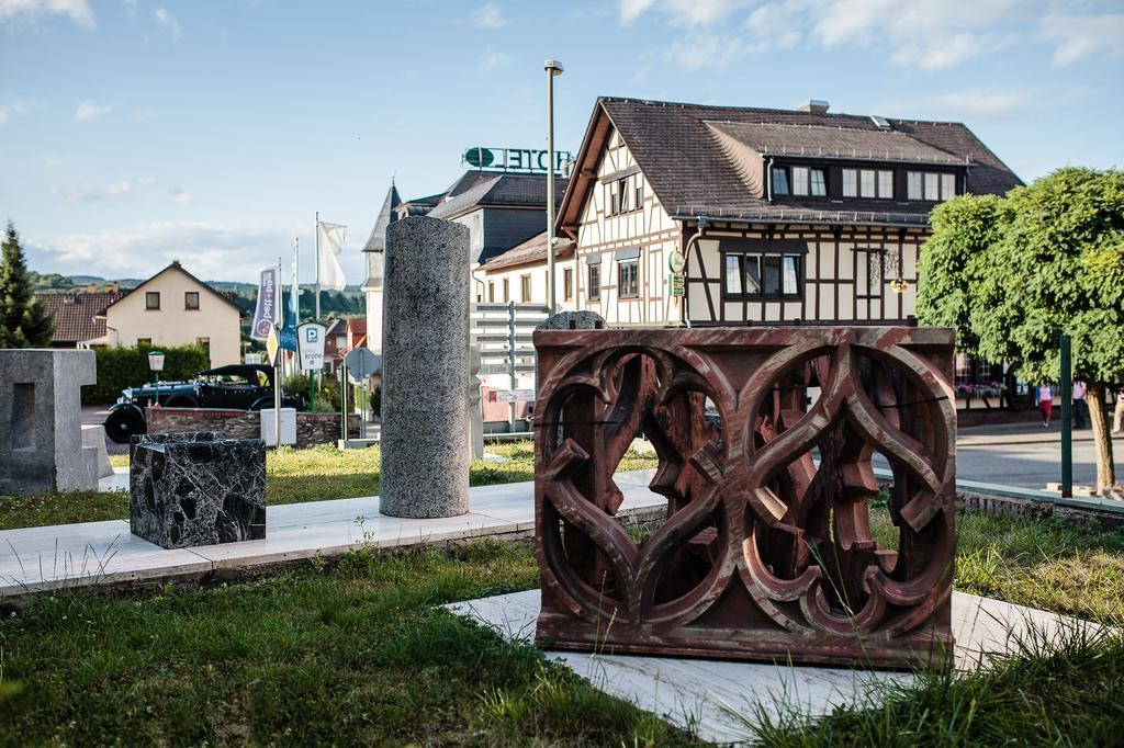 Hotel-Restaurant Zur Krone Löhnberg Екстериор снимка
